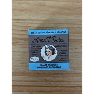 The Balm Anne T Dotes Concealer Anticernes‎ #42 Organic Jojoba Oil Clean Beauty